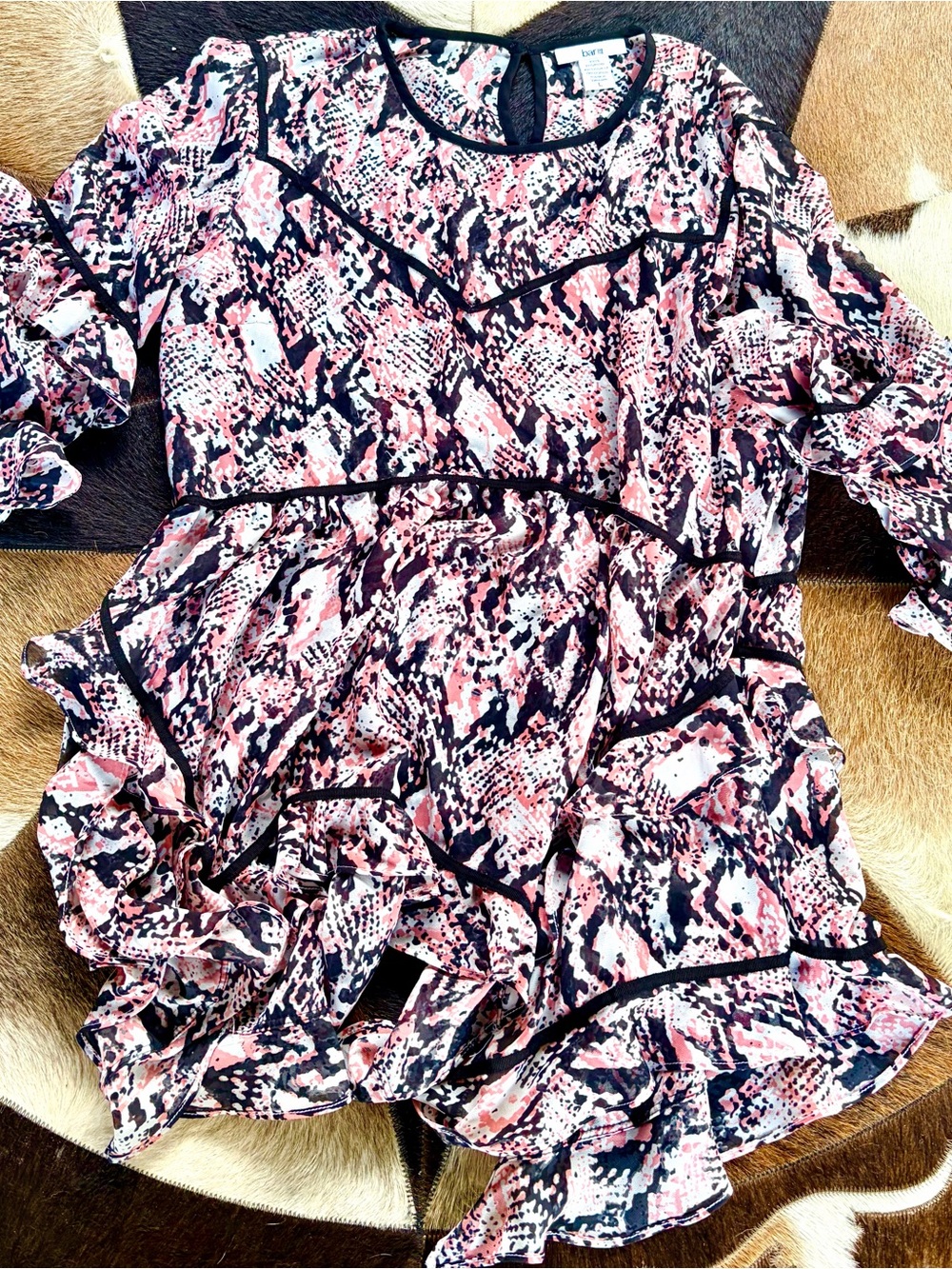 Bar III Pink Navy Abstract Ruffle Tunic Top - Picture 2 of 4